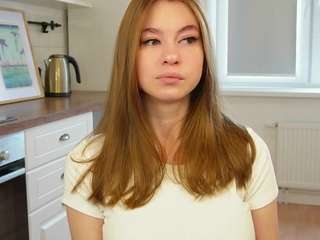 caryyanos webcam camsoda model stream image