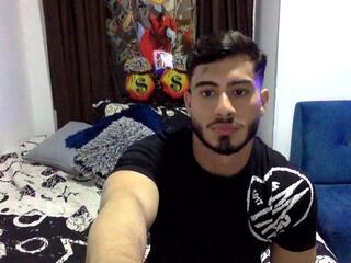 Niko Steel webcam model stream image
