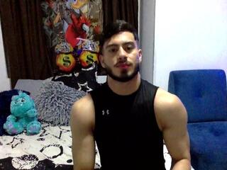 Niko Steel webcam flirt4free model stream image