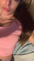 Crfyuppp77 webcam cam4 model stream image