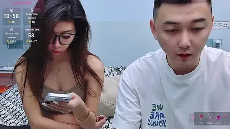 yueyue52121 webcam model stream image