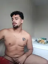 Xcumshot33 webcam model stream image