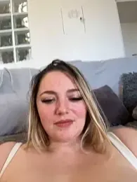 Alexsia_riley webcam model stream image