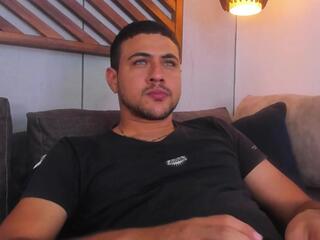 Paul Riveraa webcam model stream image
