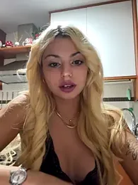 Noeliagglow webcam model stream image