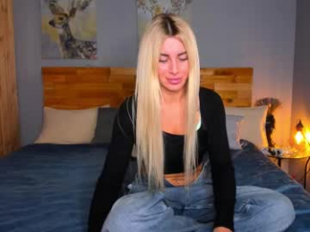 whiteflower_x0 webcam model stream image