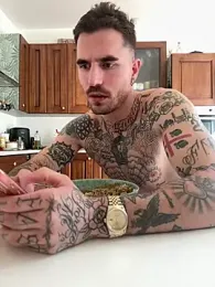 matC_of webcam model stream image