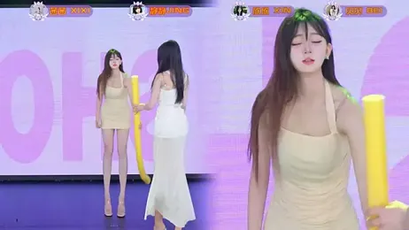 TC-001 webcam stripchat model stream image