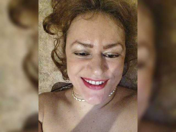 Good-woman webcam model stream image