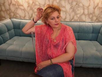 AmaraNights webcam model stream image