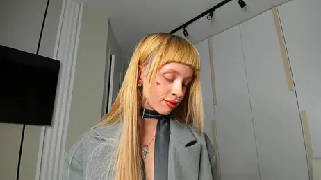 FlowerOfSin2001 webcam model stream image