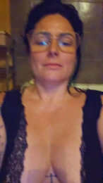 Rebeka6906 webcam model stream image