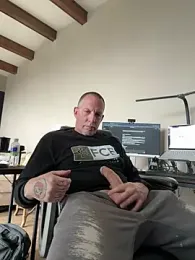 bryanerix webcam stripchat model stream image