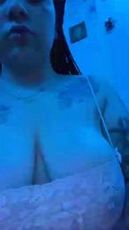 Yazmin22 webcam model stream image