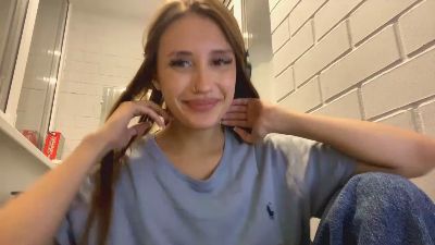 CharlaTurell webcam model stream image