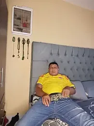 luis20212 webcam model stream image