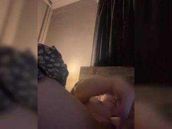 JullietteLatte webcam model stream image