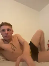 Rileychavv webcam model stream image