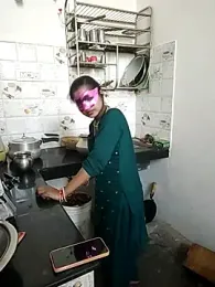 Miss_SUMAN_Mallik webcam model stream image