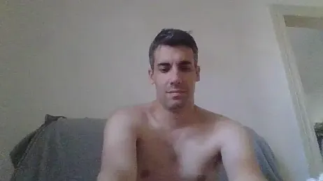 JulioIsHere4you webcam model stream image