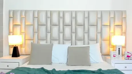 paola_katy_dicks webcam model stream image