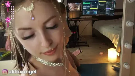 AlitaXAngelic webcam model stream image