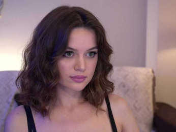 Kadriaa webcam model stream image
