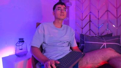 Axell_Blazee webcam model stream image