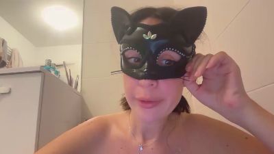 Oliona webcam model stream image