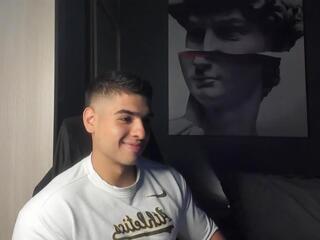 Nicolas Dwayne webcam model stream image