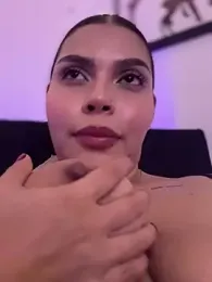 GigiiStone webcam model stream image