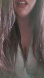 badgirl129 webcam model stream image