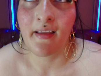 Deva-faluan webcam model stream image