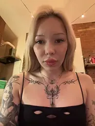 babydolll webcam model stream image