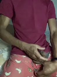 Johnras121 webcam model stream image