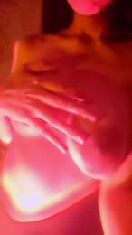 Aloneathome22 webcam model stream image