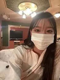 happy_hino webcam stripchat model stream image