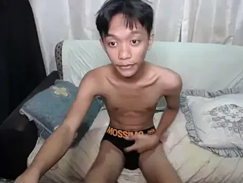 Innocentfucker webcam stripchat model stream image