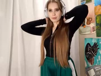 nadinenovosel webcam model stream image