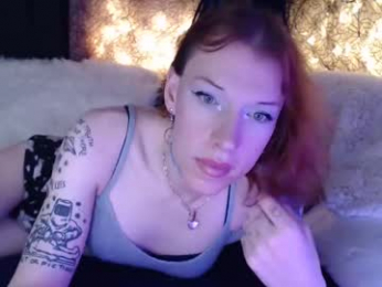 scary_sarah webcam model stream image