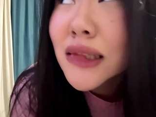 click-clack-boo webcam model stream image