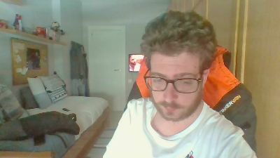 tuchi94 webcam model stream image