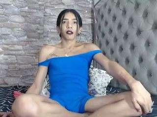 candy-hot-trans webcam model stream image