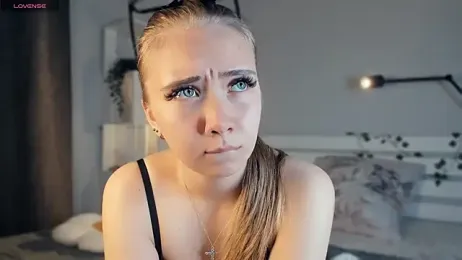 DoshikDostaevskai webcam model stream image