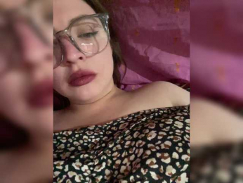 LilianLovee webcam model stream image