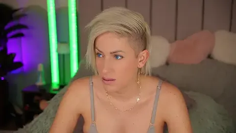 VickySecret96 webcam stripchat model stream image