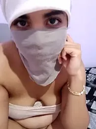 souzann webcam model stream image