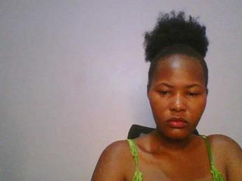 Pretty-thalia1 webcam model stream image