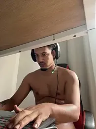 paudemar1do webcam model stream image