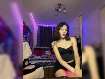 Velvet-Kittens webcam bongacams model stream image